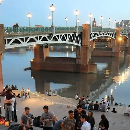 Bord De Garonne Avec Parking * Toulouse